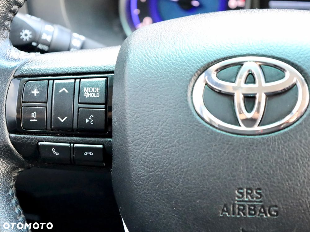 Toyota Hilux 2.4 D-4D Double Cab SR5 4x4 - 24