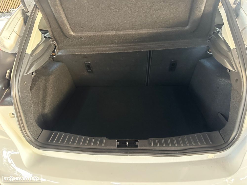 Ford Focus 1.5 TDCi Titanium ECOnetic - 16