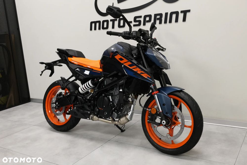 KTM Duke 125 - 4