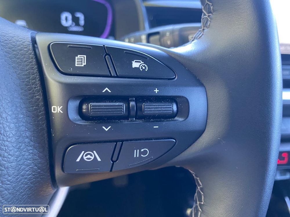 Kia Stonic 1.2 MPi Vibe - 21
