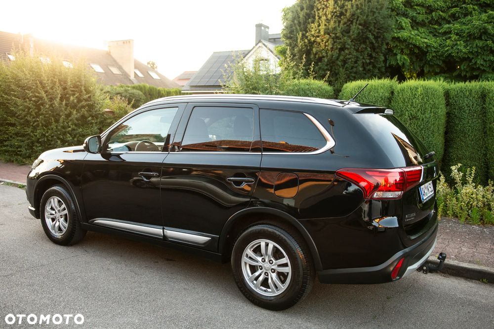 Mitsubishi Outlander 2.0 2WD Edition - 12