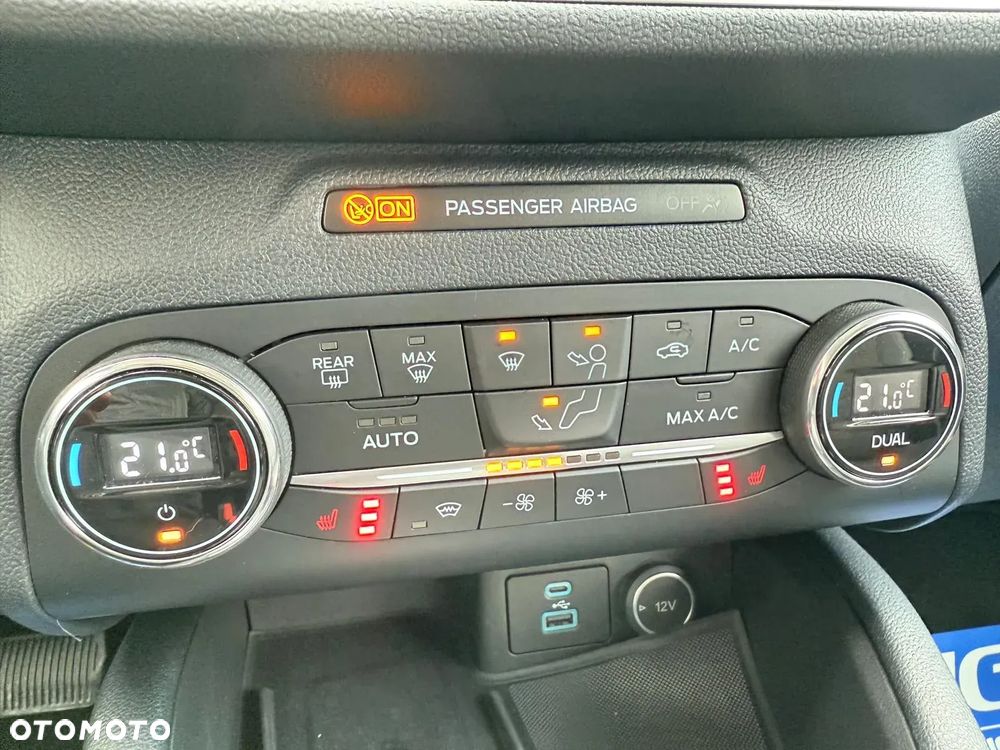 Ford Kuga 2.5P PHEV FWD Graphite Tech Edition e-CVT - 30