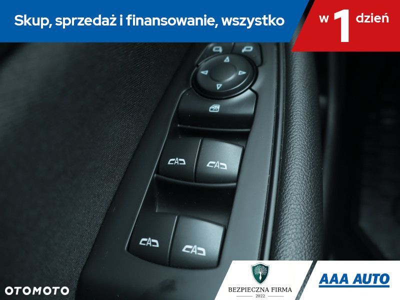 Opel Insignia - 18