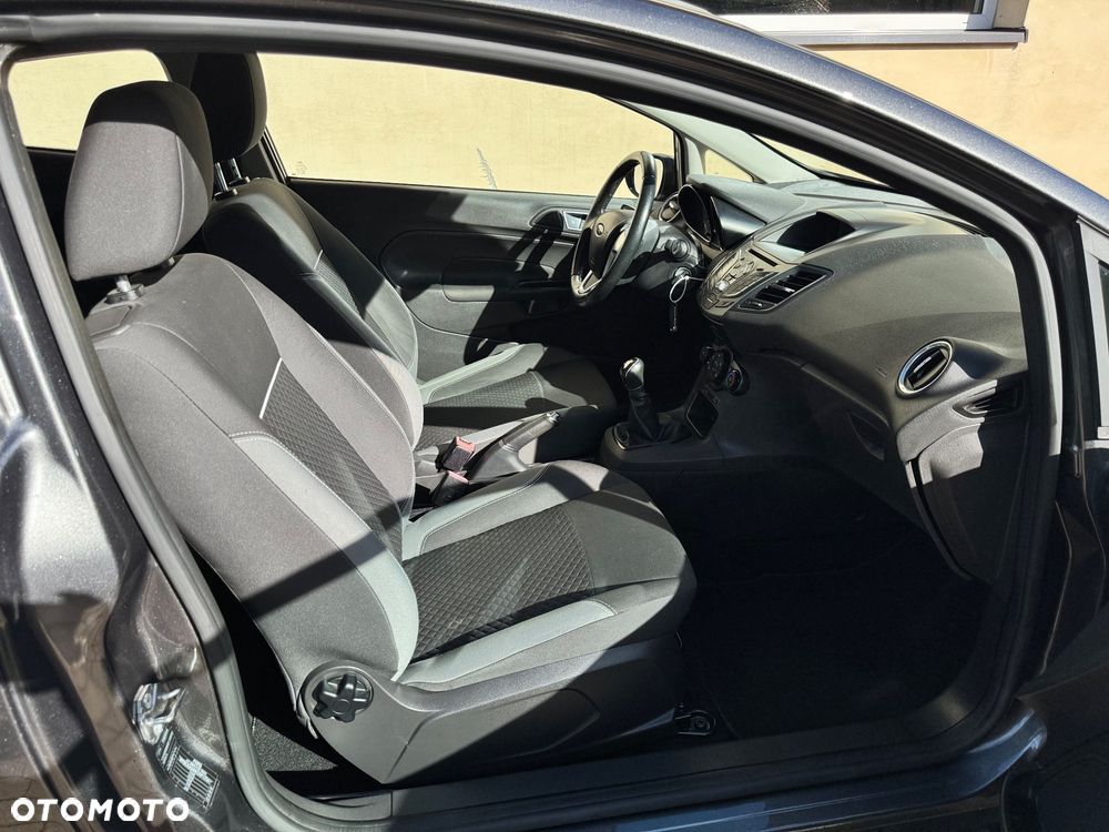 Ford Fiesta 1.0 EcoBoost S&S TREND - 29