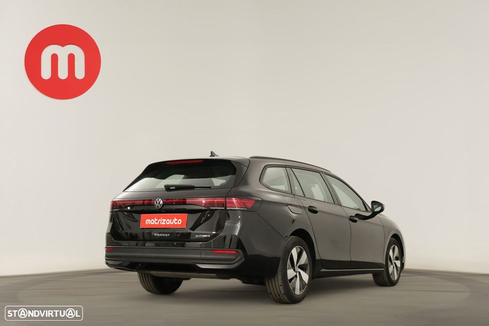 VW Passat Variant 1.5 TSI eHybrid DSG - 4
