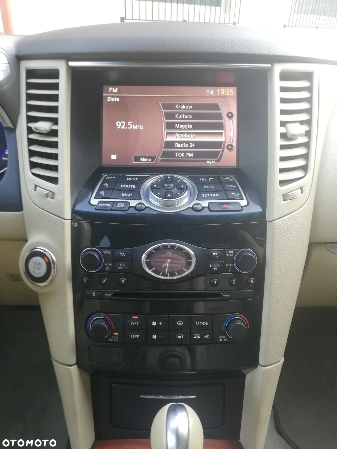 Infiniti QX70 3.0d S Premium - 13