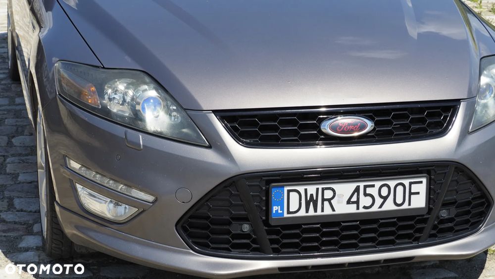 Ford Mondeo - 26