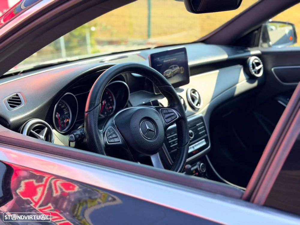 Mercedes-Benz CLA 220 d Shooting Brake Aut. - 3