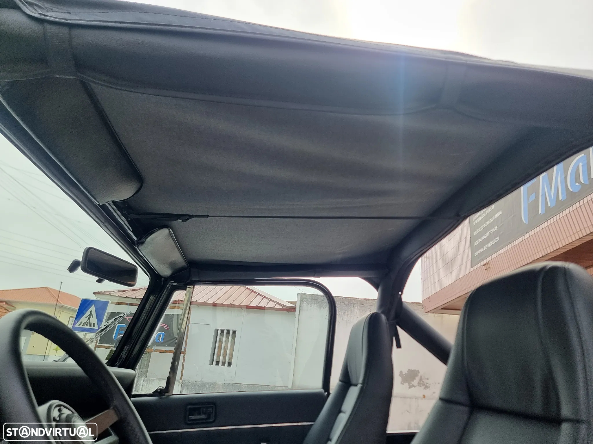 Jeep Wrangler - 21