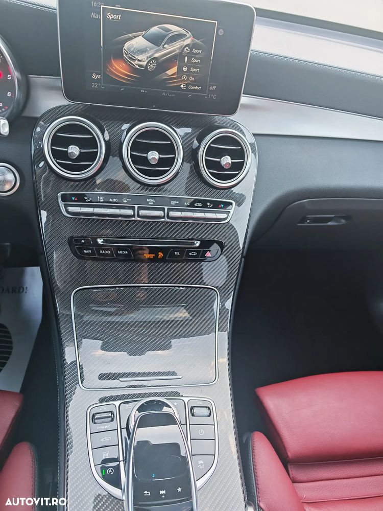 Mercedes-Benz GLC Coupe 220 d 4Matic 9G-TRONIC AMG Line - 22