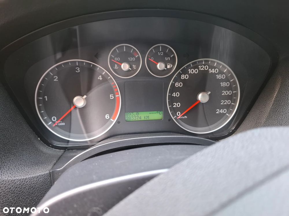 Ford Focus 1.6 TDCi Sport - 6