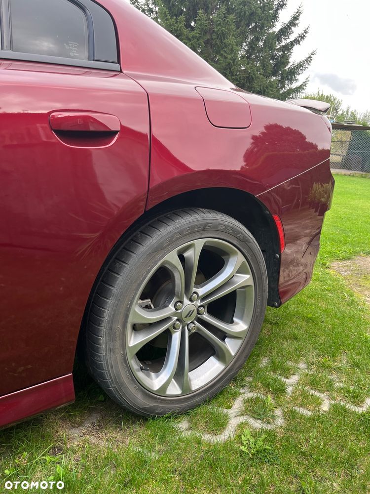 Dodge Charger 5.7 R/T - 14