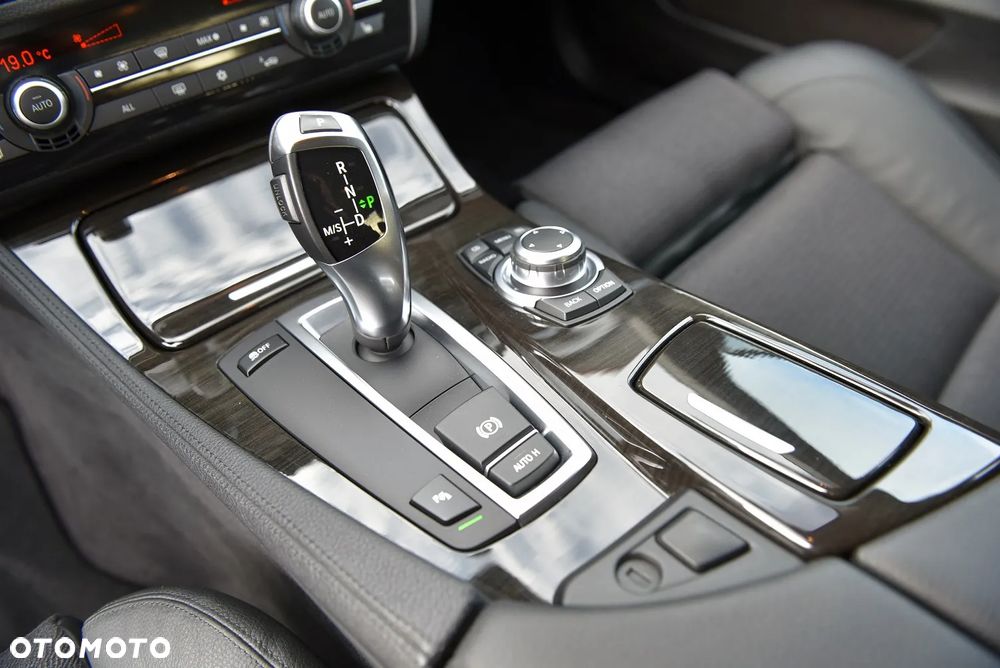 BMW Seria 5 520d - 20