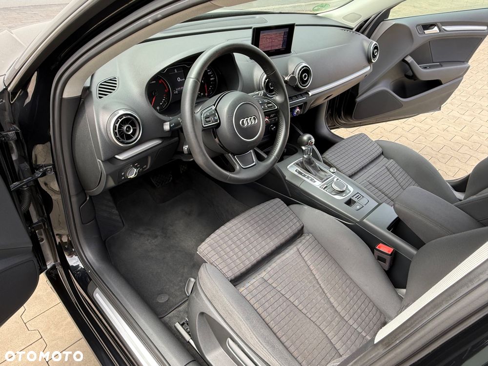 Audi A3 Sportback 2.0 TDI S tronic design - 20