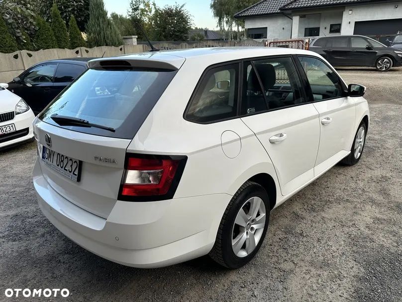 Skoda Fabia - 6