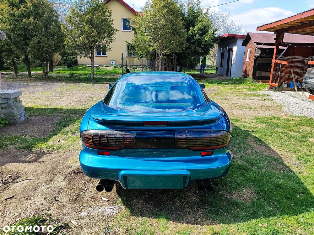 Pontiac Firebird - 4