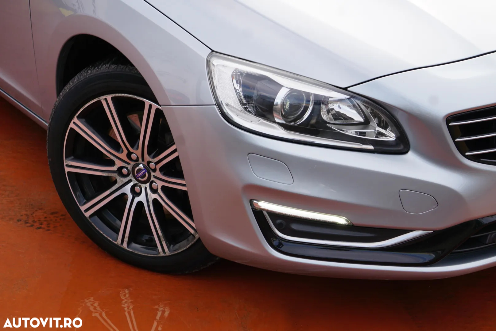 Volvo V60 - 10