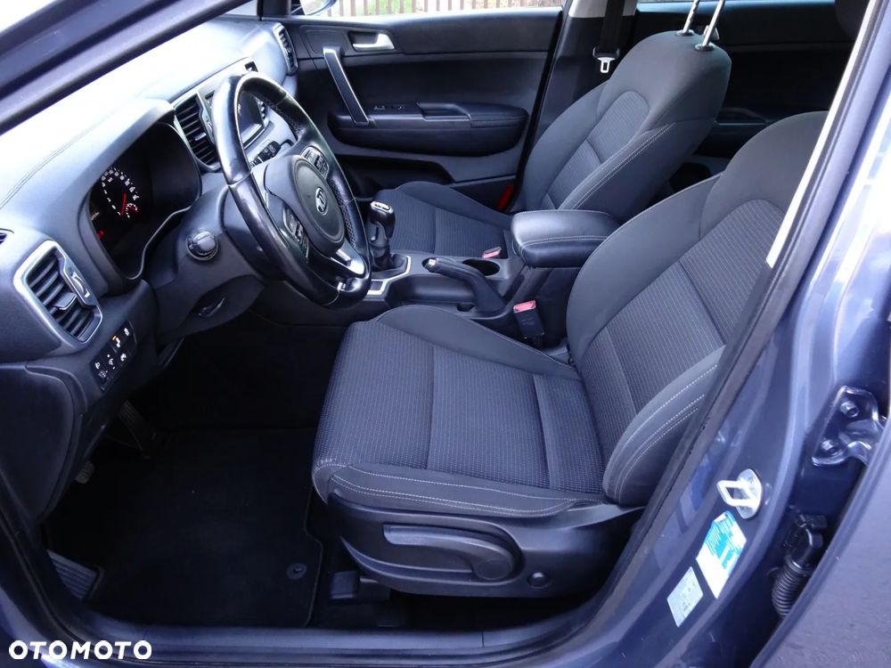 Kia Sportage 1.7 CRDI 2WD Dream-Team Edition - 20