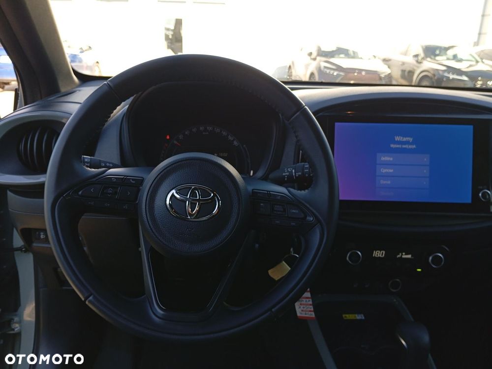 Toyota Aygo X 1.0 VVT-i Style CVT - 17
