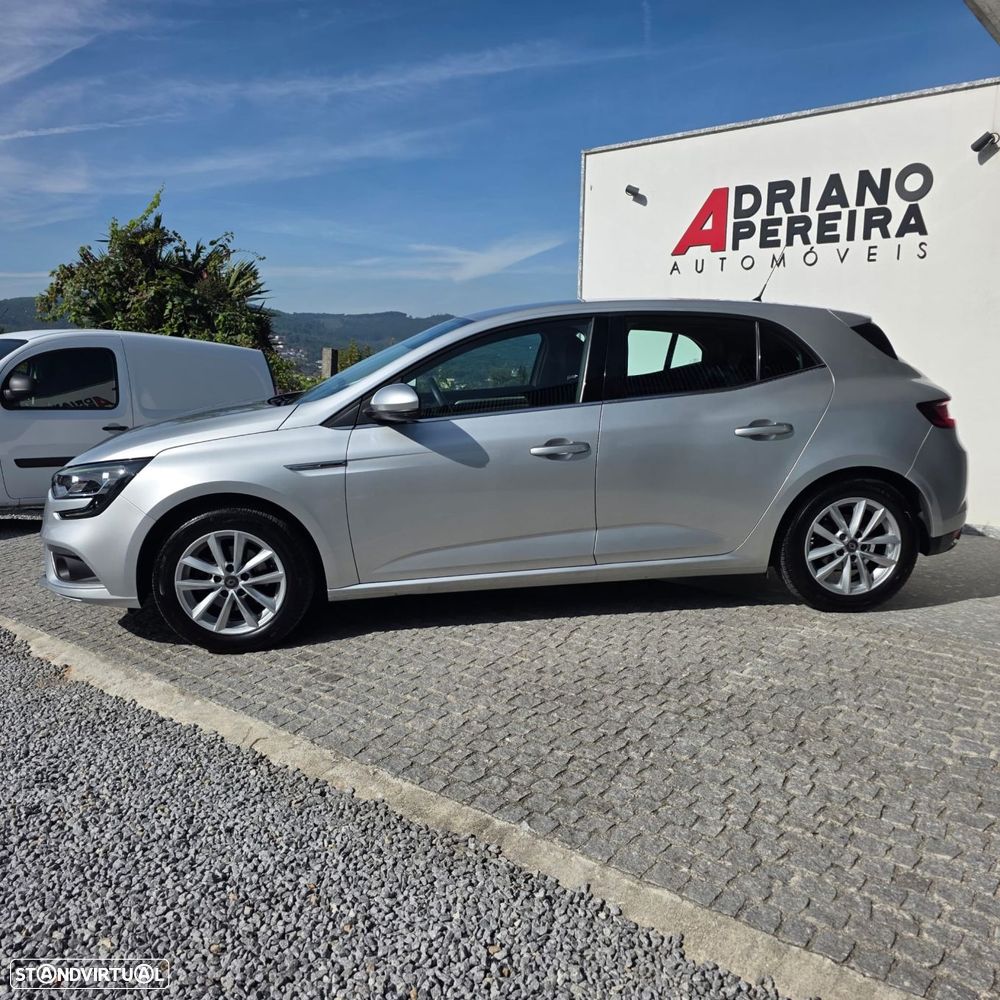 Renault Mégane 1.5 dCi Intens - 11