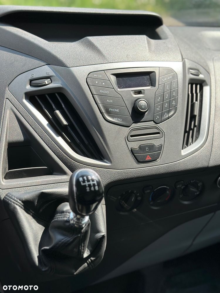 Ford Transit - 19