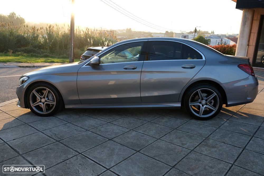 Mercedes-Benz C 300 h AMG Line - 9