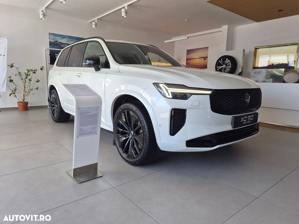 Volvo XC 90 T8 AWD PHEV Ultra Black Edition - 3
