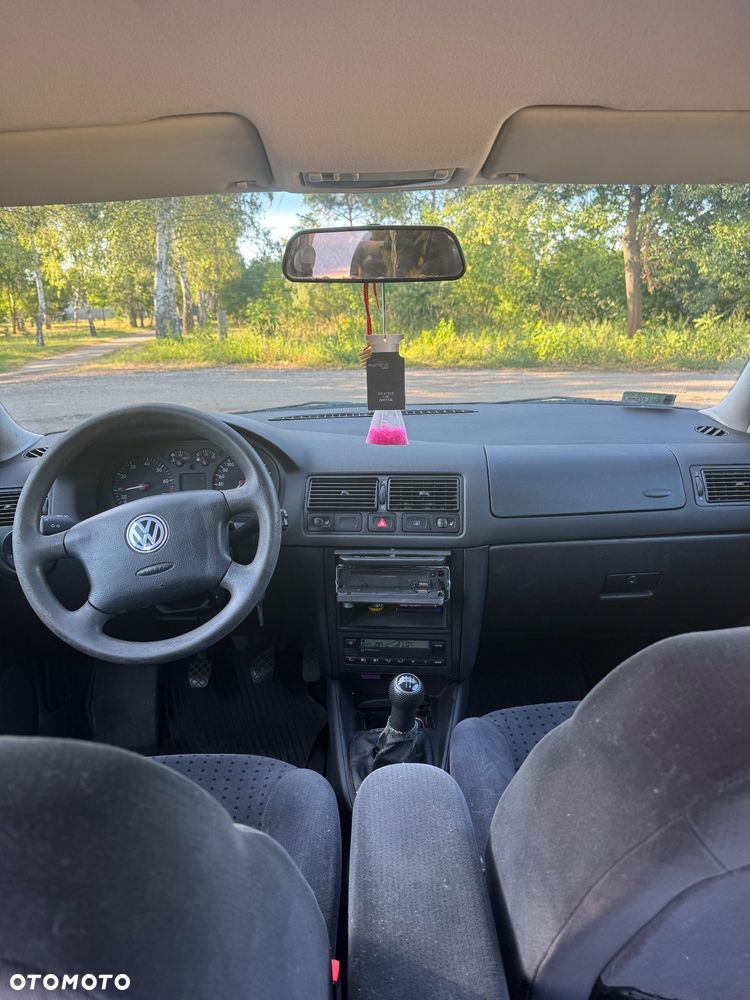 Volkswagen Golf 1.6 Highline - 7