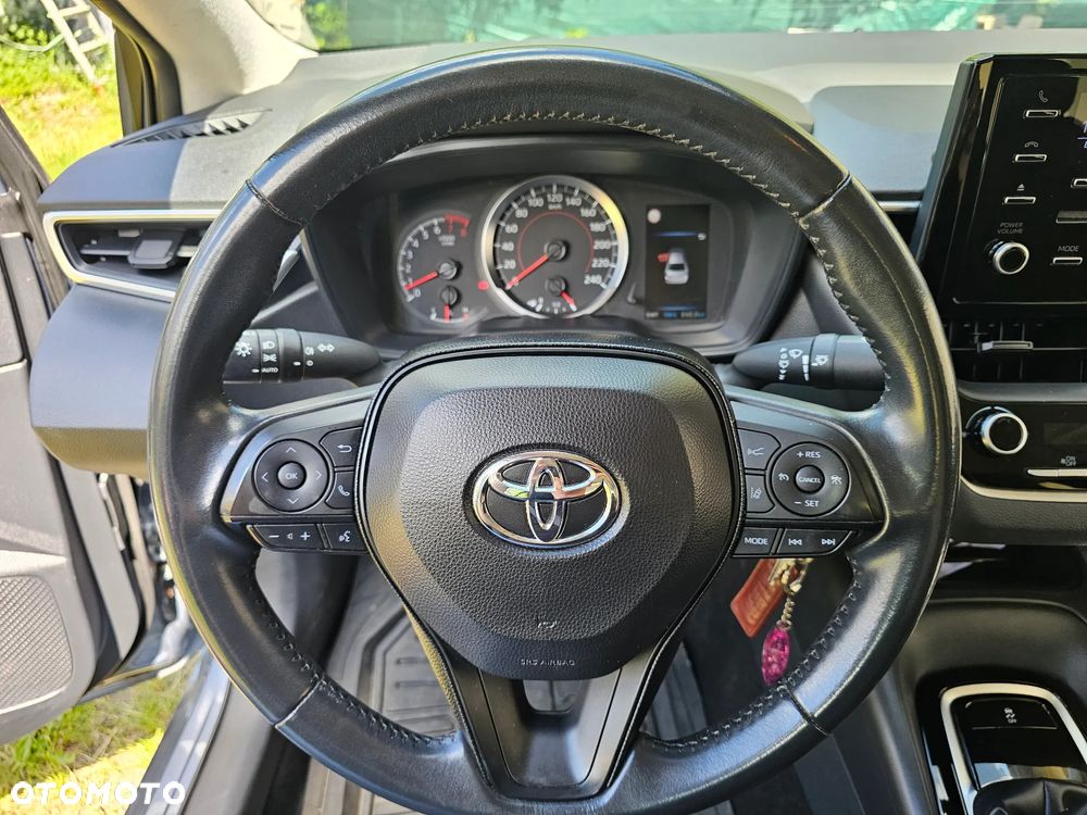 Toyota Corolla 1.6 Active - 19