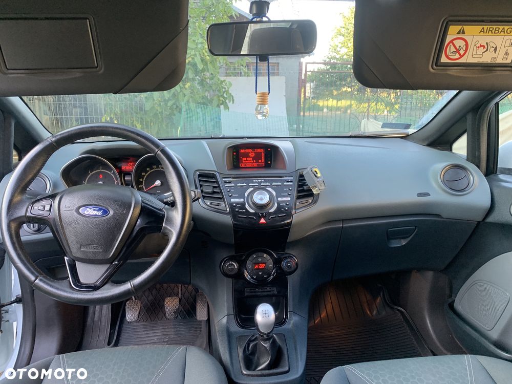 Ford Fiesta - 5