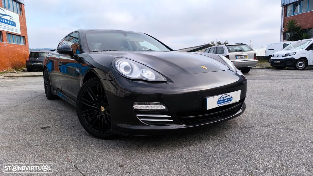 Porsche Panamera 4 Platinum Edition PDK - 2