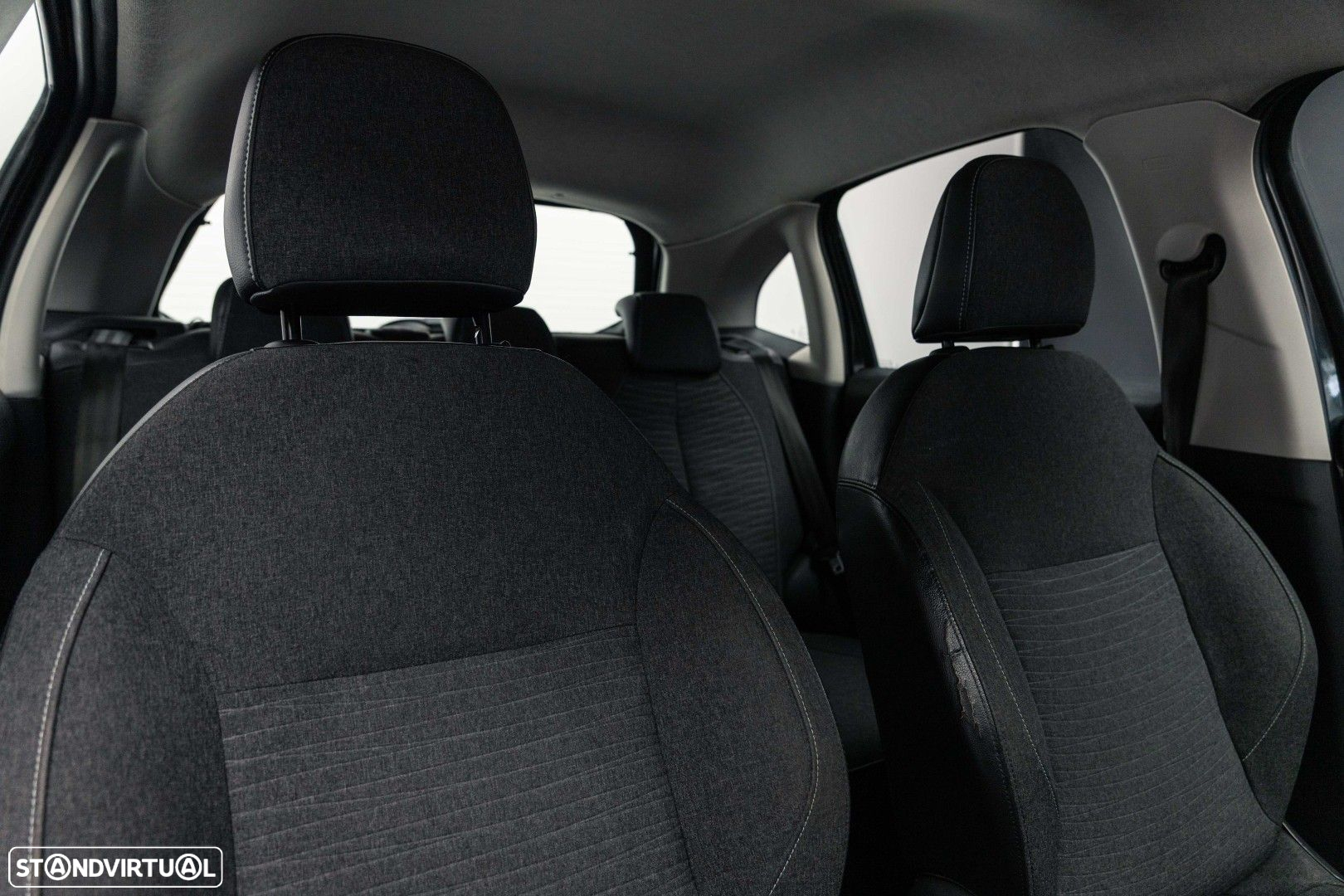 Citroën C3 1.2 PureTech Feel - 21
