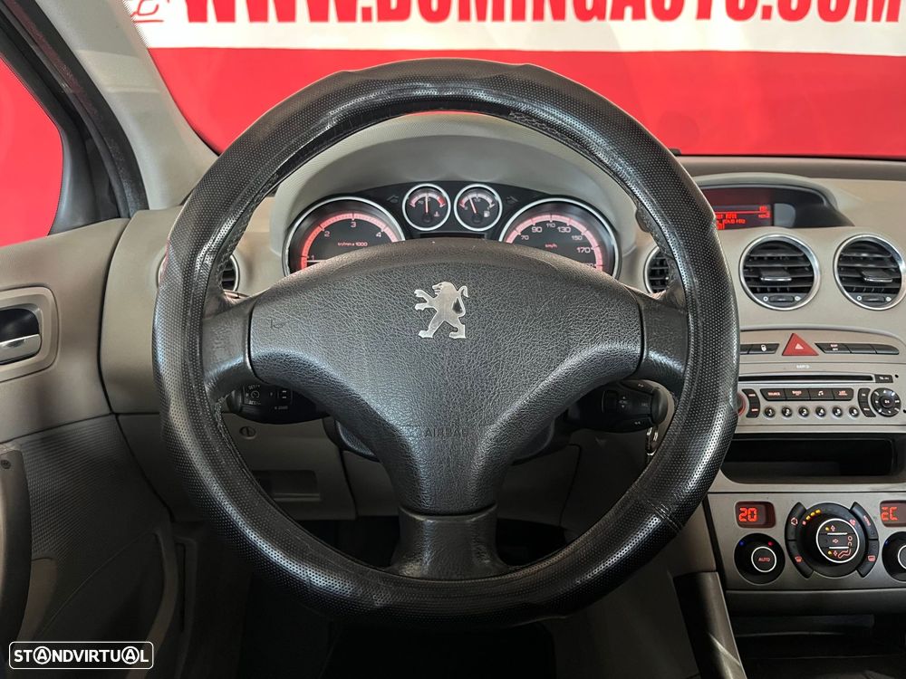 Peugeot 308 1.6 HDi Executive - 14