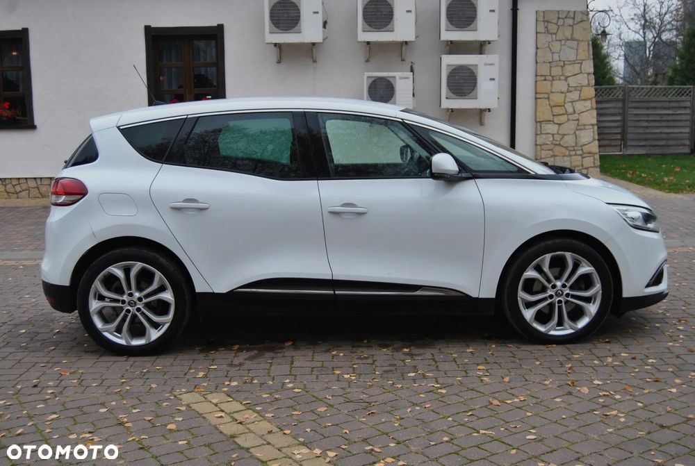 Renault Scenic BLUE dCi 120 BUSINESS EDITION - 15