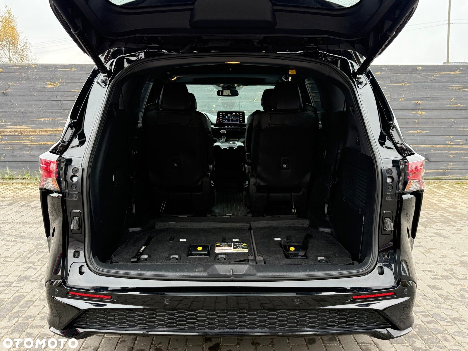 Toyota Sienna - 18