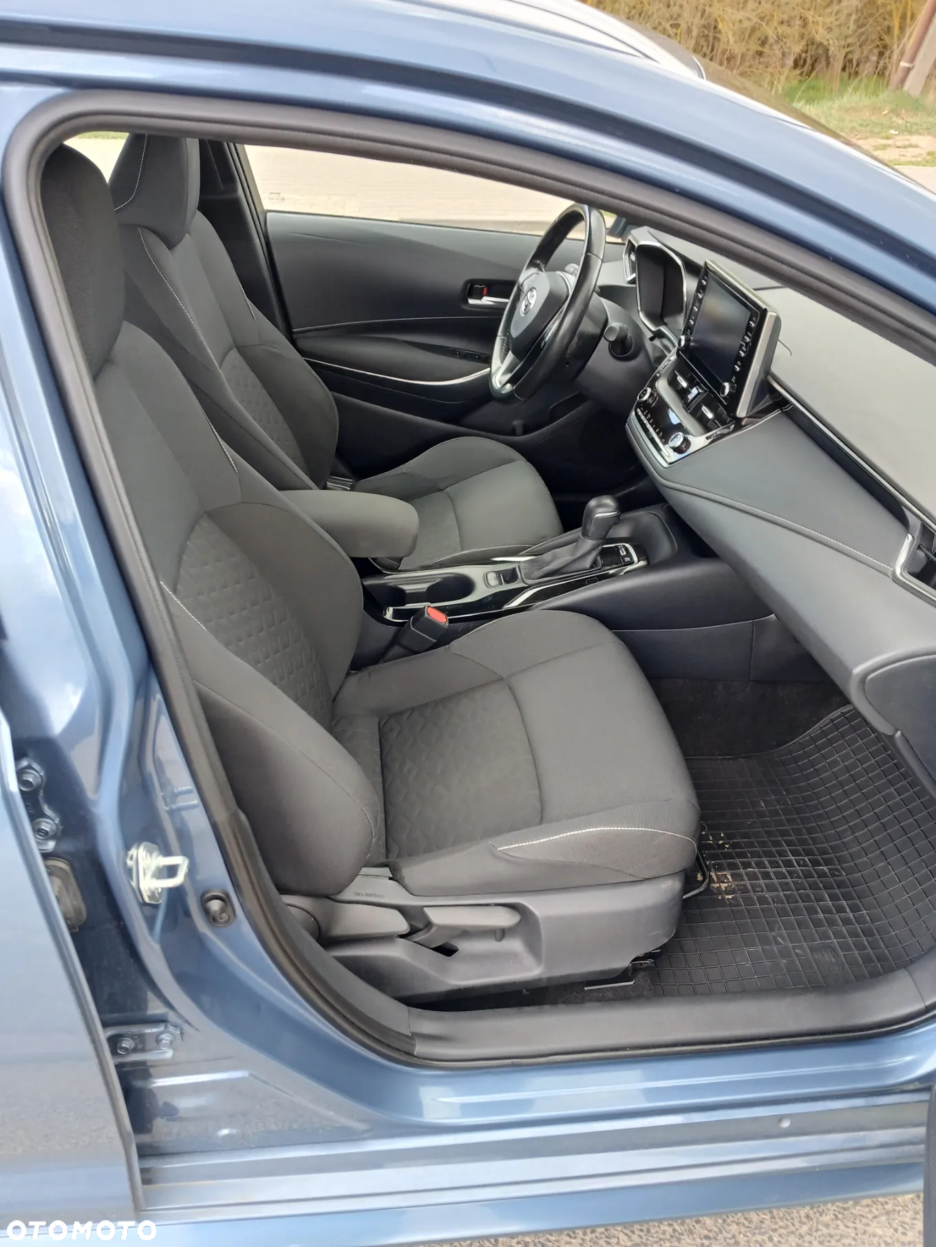Toyota Corolla 1.8 Hybrid Active - 9