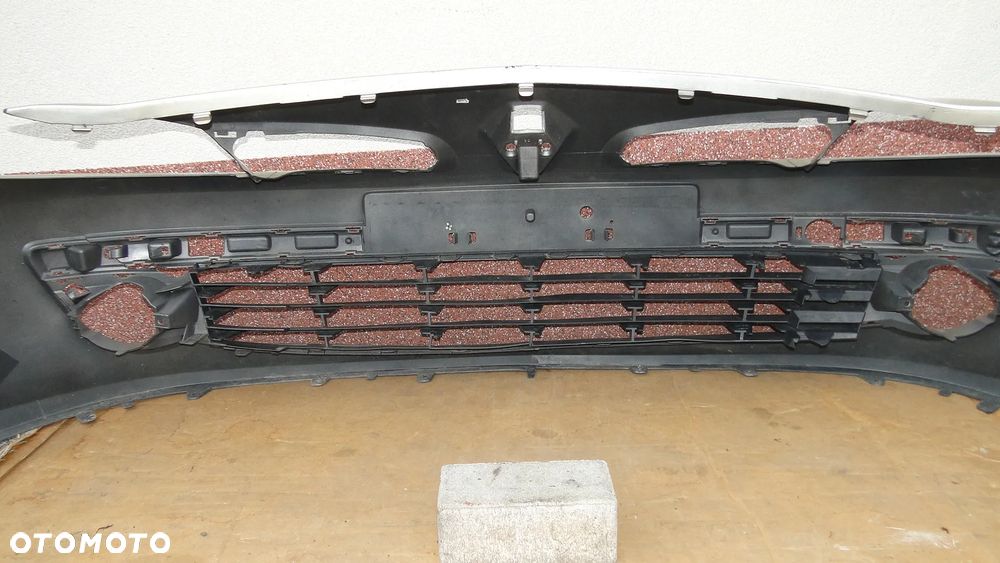 RENAULT CLIO III 3 ZDERZAK PRZÓD PRZEDNI 195 - 18