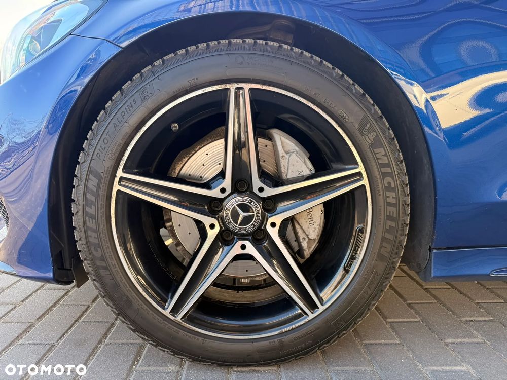 Mercedes-Benz Klasa C 200 4-Matic 9G-TRONIC - 28