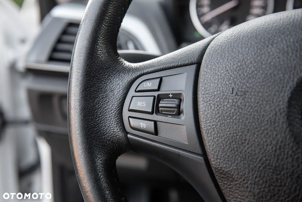 BMW Seria 1 118d Advantage - 18