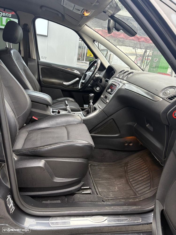 Ford S-Max 2.0 TDCi Titanium 7L - 10