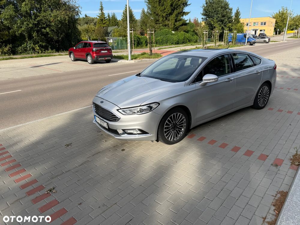 Ford Fusion - 10