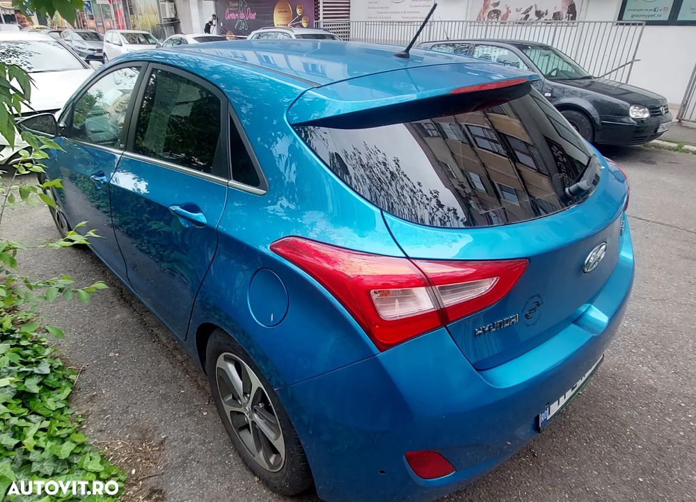 Hyundai i30 1.6 CRDI Comfort - 5