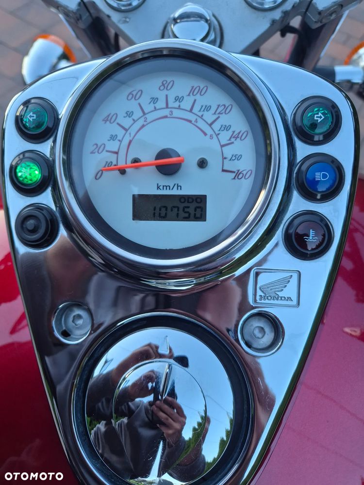 Honda Shadow - 16