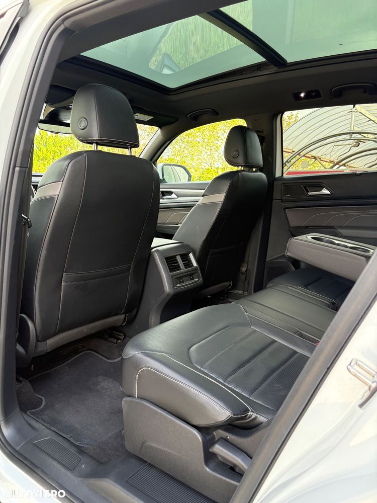 Volkswagen Atlas - 12