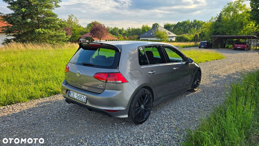 Volkswagen Golf 1.4 TSI BMT Highline - 16