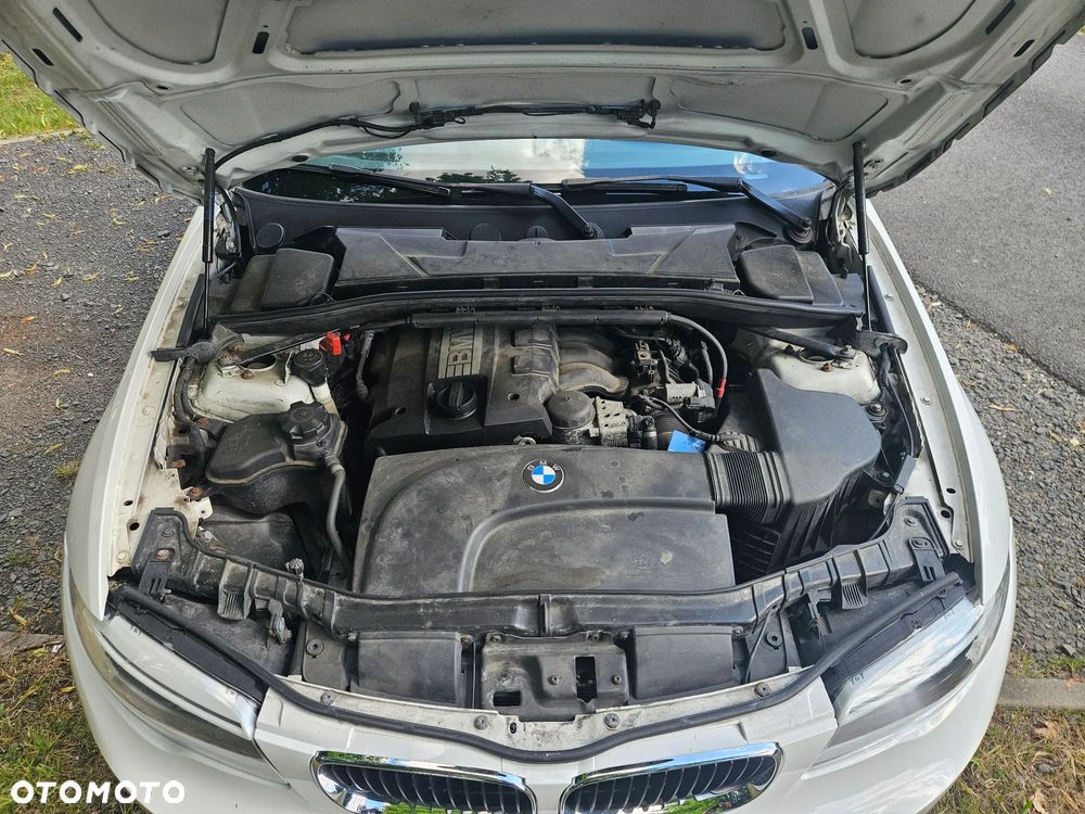 BMW Seria 1 118i - 18