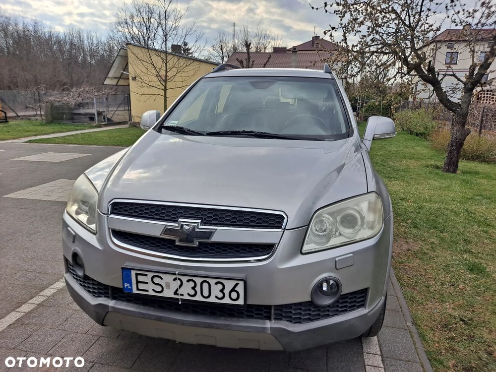 Chevrolet Captiva 2.0 d High - 17