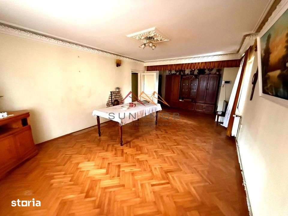 Vila 7 camere, an 1984, garaj, terasa, teren 604 m2, Poiana Campina,PH - Imagine principală: 4/20