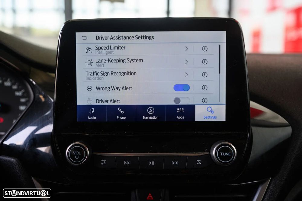 Ford Fiesta 1.0 EcoBoost Trend Connected - 44