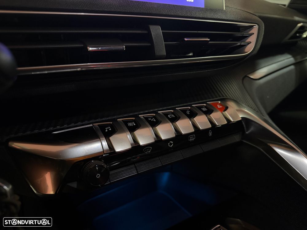 Peugeot 3008 1.6 BlueHDi Allure EAT6 - 15